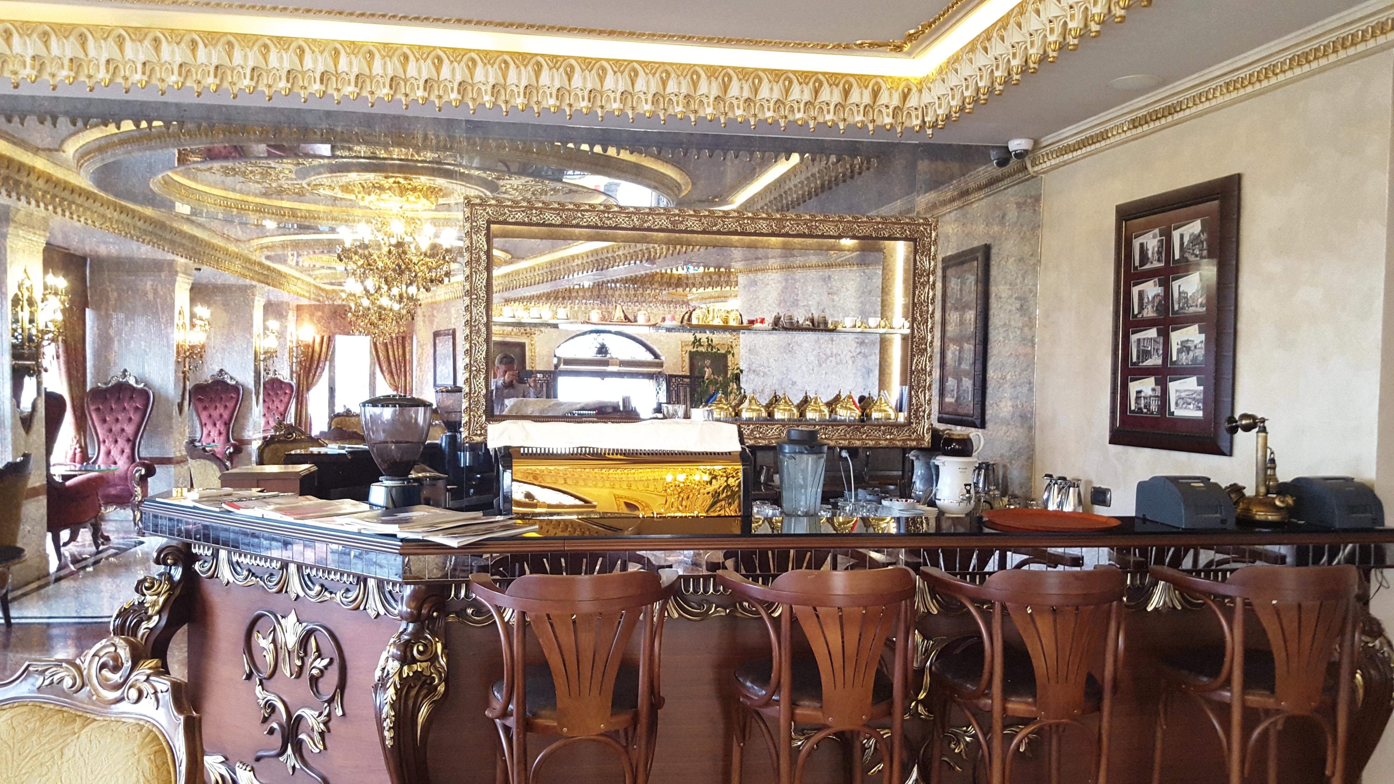 Daru Sultan Hotels Galata Estambul Exterior foto Interior of the restaurant